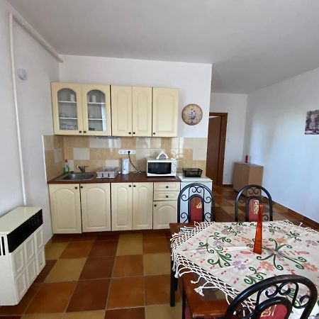 Gabi Lux Apartman Appartement Hajdúszoboszló Buitenkant foto